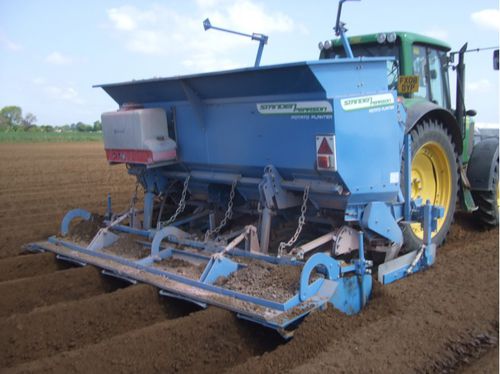 Kartoffelpflanzmaschine - SP440 - Standen Engineering - automatisch / 4 Reihen / angehängt