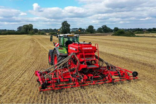 Trichter-Drillmaschine - Sabre M series - Weaving Machinery - Zinken / traktormontiert / mit Tiefenkontrolle