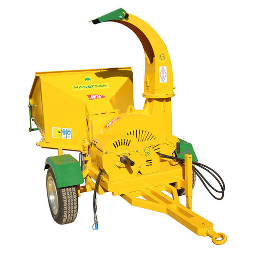 Anhänger-Holzhäcksler - DP700 - HASATSAN - mit Verbrennungsmotor / mit hydraulischem Einzug