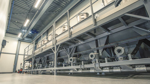 Silo für Mehl - Spiromatic NV - Stahl / Edelstahl / mit konischem Boden