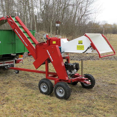Benzinbetriebener Holzspalter - SMV70 D2,1 - URBAN KOVO s.r.o. - horizontal / auf Rollen / Maschine