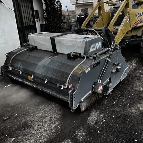 Angebaute Kehrmaschine - CBS PROFI 300 - CM SRL - für Straßen