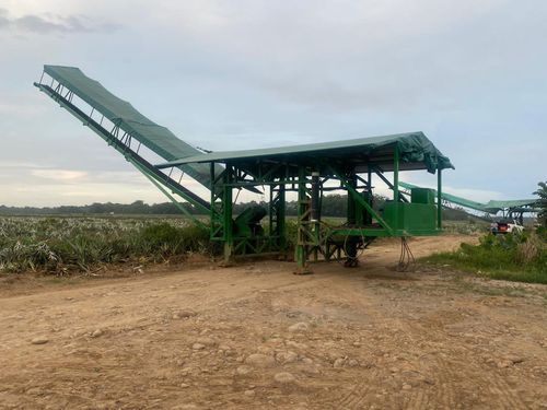 Ananas-Harvester - Grupo Industrial Herrera