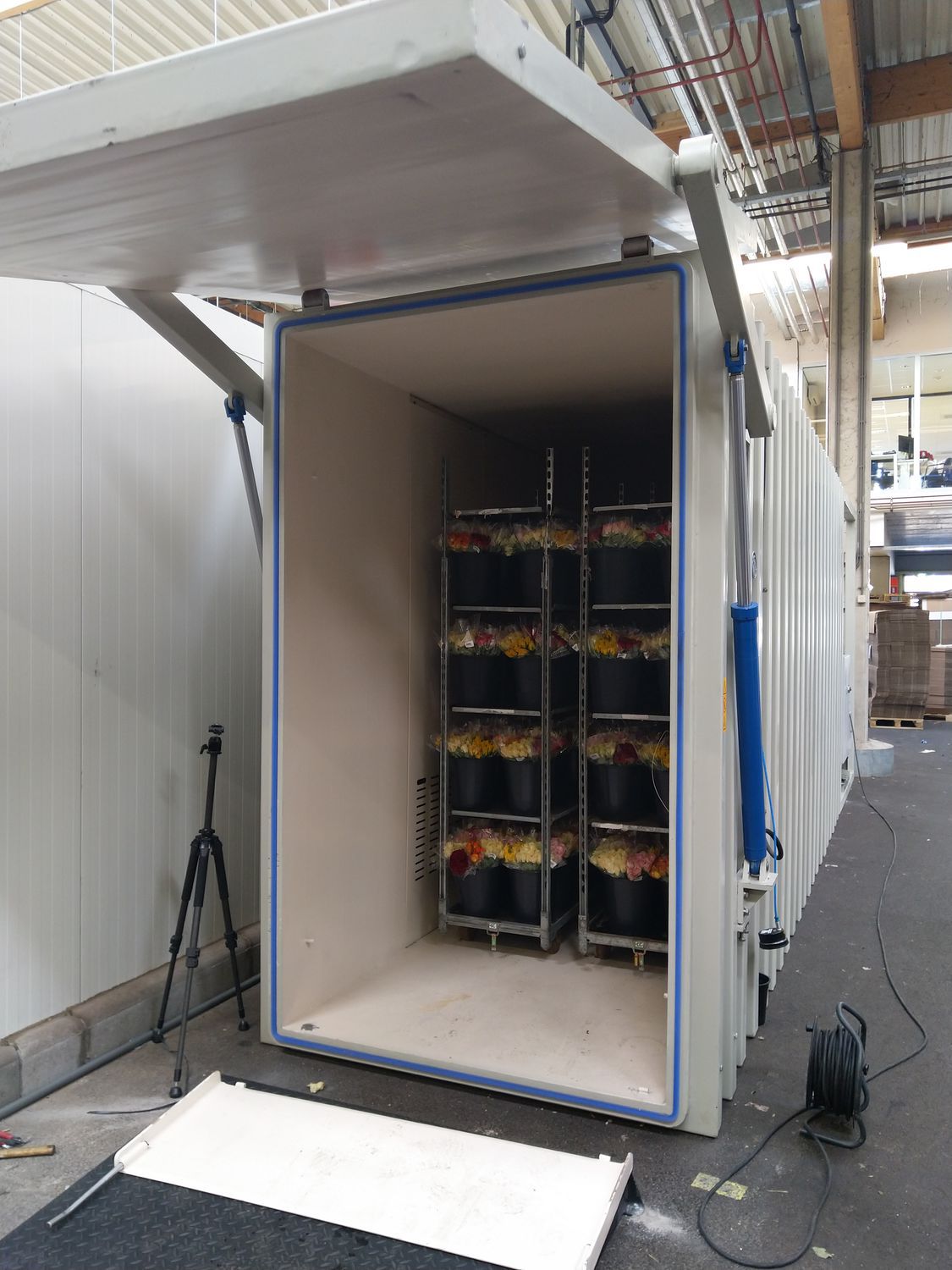 Refrigerador para flores Next Gen Flower Pack TTI / Weber Cooling