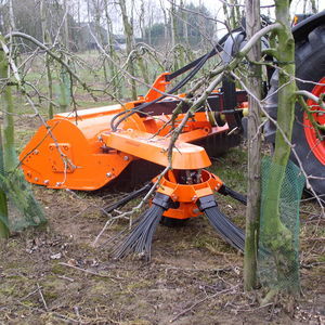 barredora montada en tractor