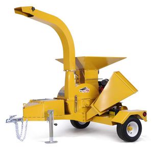 trituradora de ramas con motor térmico 1
