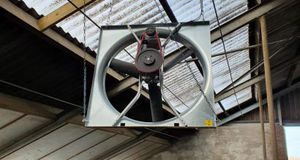 ventilador para instalación agrícola 1