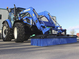 barredora montada en tractor