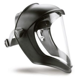 casco con visera