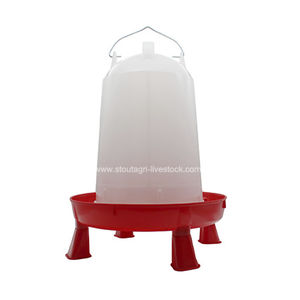 bebedero para aves de corral