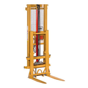 elevador hidráulico para tractor 1
