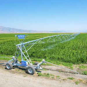 pivots de riego alimentados por tubo