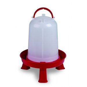 bebedero para aves de corral