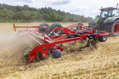 Cultivador remolcado - Fortis AS  - HORSCH Maschinen GmbH - con ajuste hidráulico / con enganche en tres puntos / con rodillo