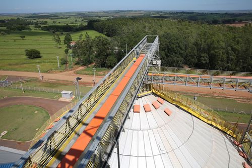 Transportador para cereales - TCRA - Kepler Weber Industrial S/A - con cadena