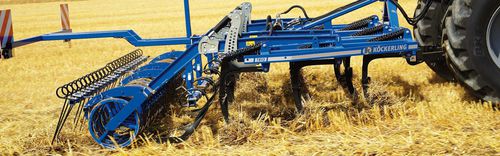 Cultivador remolcado - Trio series - Köckerling GmbH & Co. KG - con ajuste hidráulico / con enganche en tres puntos / con grada