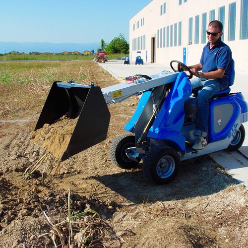 Minicargadora - 1 series - MULTIONE s.r.l.