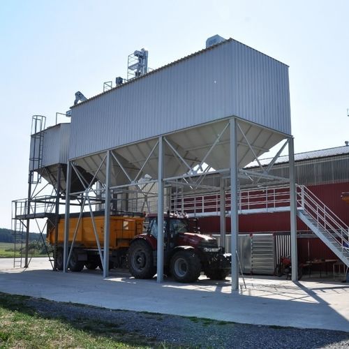 Silo para cereales - PAWLICA s.r.o. - de acero / con tolva / rectangular