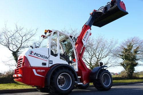 Cargadora compacta - 45.60 - PICHON - con cabina