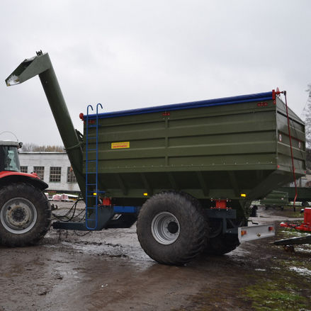 Remolque de transbordo - PBN-20 - Zavod Kobzarenka Ltd. - de 1 eje / de granos / con freno neumático