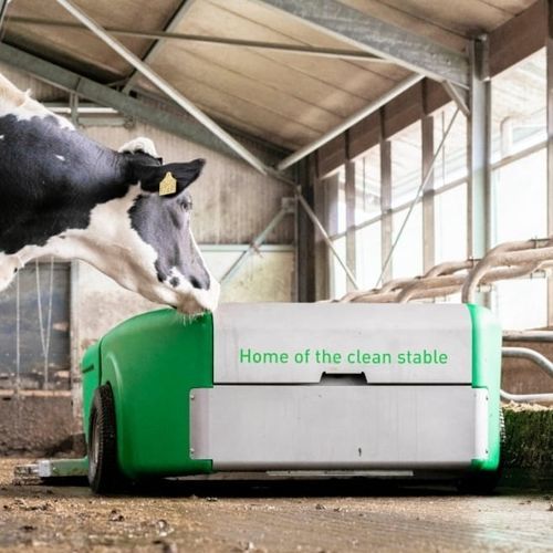 Arrobadera para estiércol robotizada - Barn-E - JOZ b.v. - en U / recta