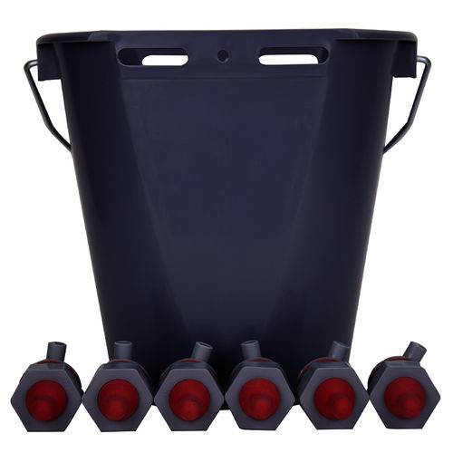Cubo de lactancia para corderos - FW1209 Series - Neogen Corporation - Animal Safety Division - de plástico / con boquillas / multiacceso