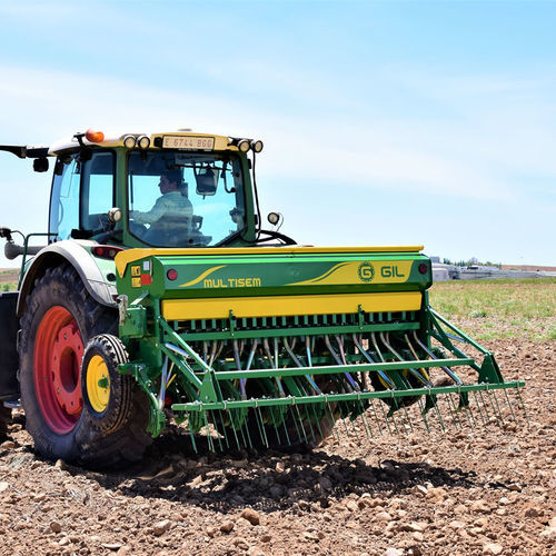 Sembradora de precisión de dientes - GT/GTA - GIL - 3 hileras / montada en tractor / con enganche en tres puntos