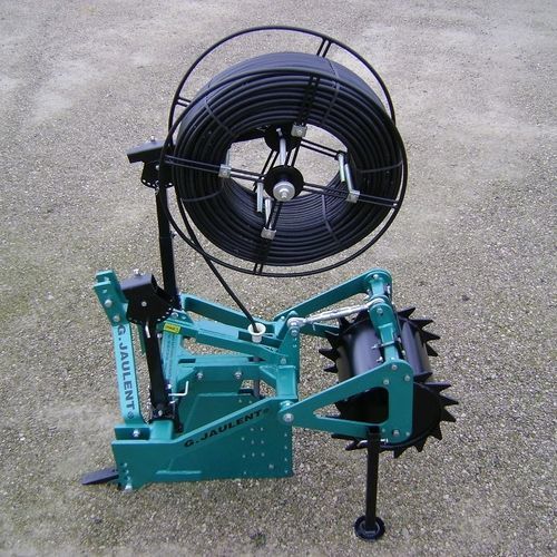 Máquina abrezanjas con dispositivo colocador de drenes remolcada - SSENF1R, SSENF2R - Jaulent Industrie - con desenrollador