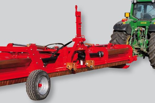 Trituradora de eje horizontal trasero - TM 600 - 640 - 800 - Becchio & Mandrile srl - de martillos / de toma de fuerza / hidráulico