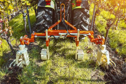 Portaherramientas cultivador - UKR - Braun - para viñedos
