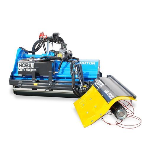 Trituradora de eje horizontal remolcado - DM 5010 - NOBILI SpA - Costr.Meccaniche per l'Agricoltura - de cuchillas / de hierba / hidráulico