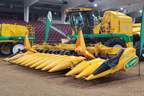 Cabezal de cosecha de maíz - 60 SERIES - Oxbo - flexible / rígido / montado en tractor