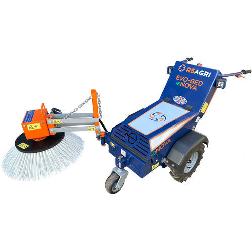 Barredora con operador a pie - EVO-BED eNOVA - RS Agri - para establo / eléctrica