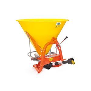 distributeur d'engrais monté sur tracteur
