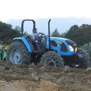 tracteur à transmission mécanique 1