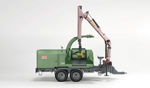broyeur de branches tracté