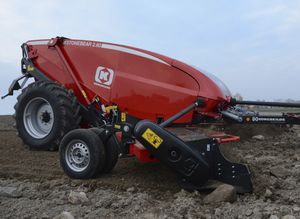 ramasseuse de pierres pour tracteur