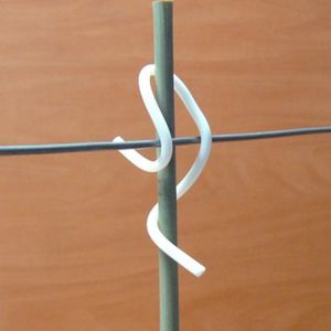 barrette de palissage en plastique