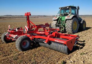 rouleau cultivateur