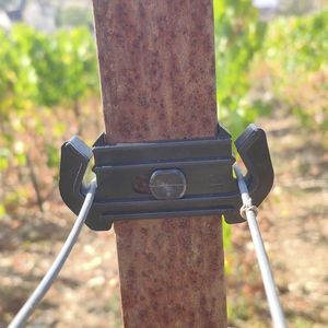 barrette de palissage en plastique