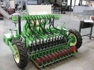 semoir en ligne pneumatique