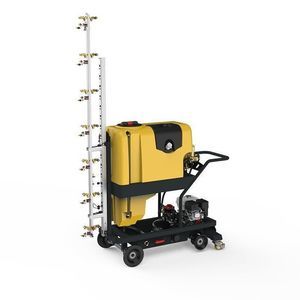 pulvérisateur à roulettes pour serre 1