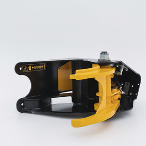 cisaille forestière avec tête rotative
