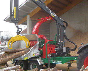 broyeur de branches tracté 1