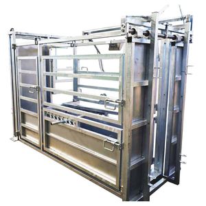 cage de traitement pour bovins 1