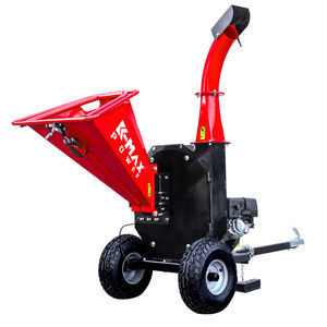 broyeur de branches tracté 1