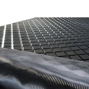 tapis de sol en caoutchouc 1