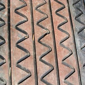 tapis de sol en acier