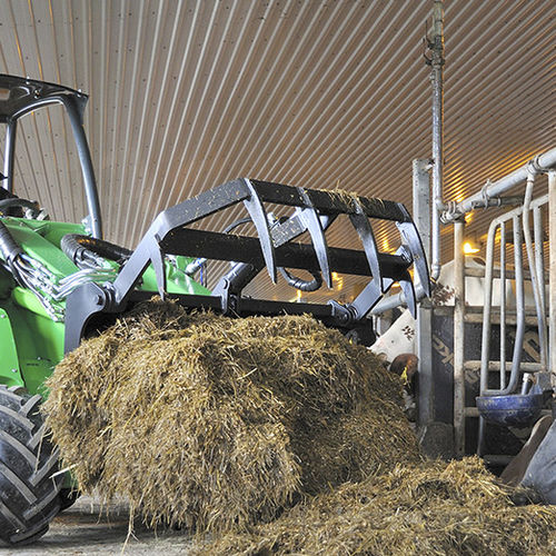 Fourche d'ensilage - A428328 - Avant Tecno Oy - avec bras de maintien