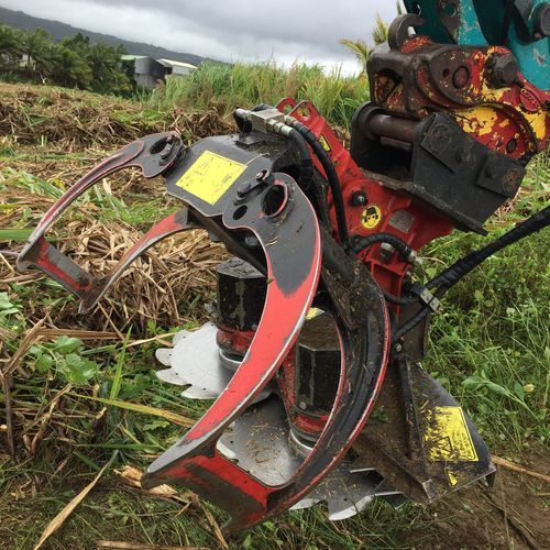 Récolteuse de canne à sucre - Solar FM5 - COUP'ECO - montée sur tracteur